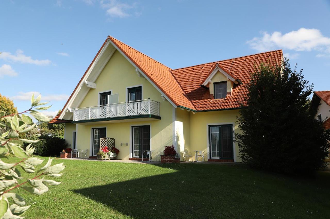 Sonntagsberg Hof Familie Fiedler Hotel Бад Валтерсдорф Екстериор снимка